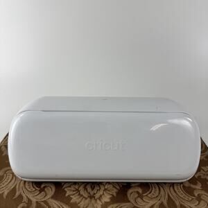 Cricut Joy Xtra Smart Cutting Machine Bluetooth DIY Craft Vinyl Sticker Tool